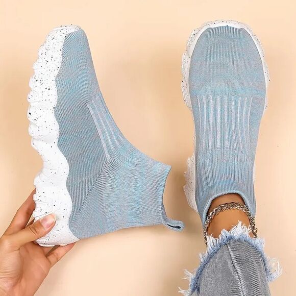 Blue knit breathable high top sneakers - Picture 4 of 6